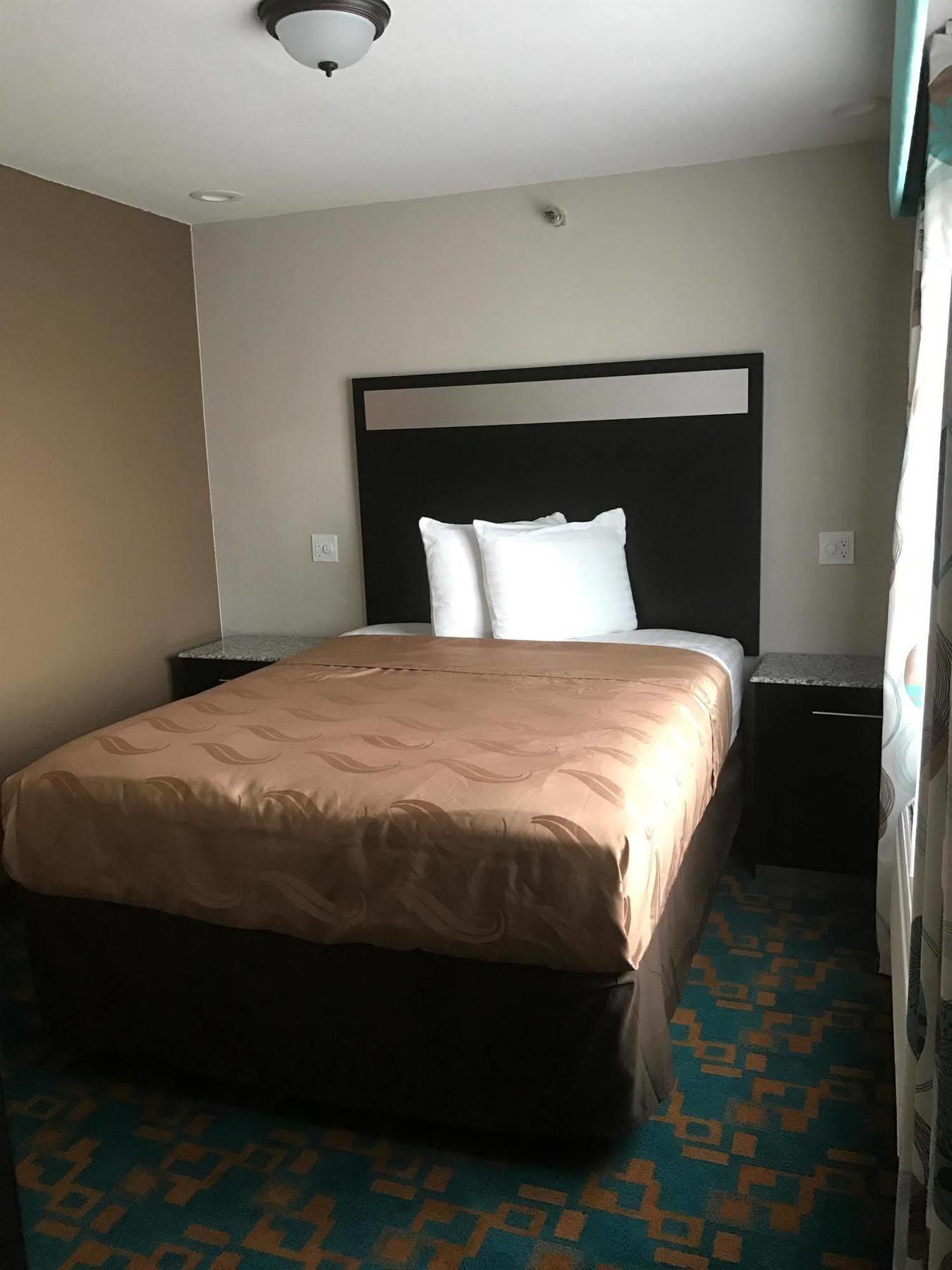 Surestay Hotel By Best Western Brownsville Room photo